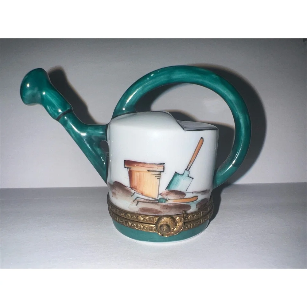 Limoges Peint Main Rochard Watering Can Trinket Box - Picture 1 of 5
